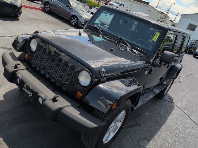 Used 2012 Jeep Wrangler Unlimited Sahara w/ Dual Top Group image 4