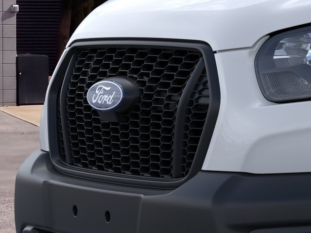 New 2026 Ford Transit 250 Low Roof RWD image 17