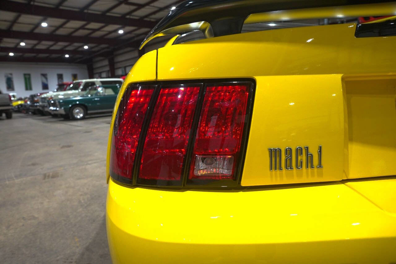 Used 2004 Ford Mustang Mach 1 RWD image 32