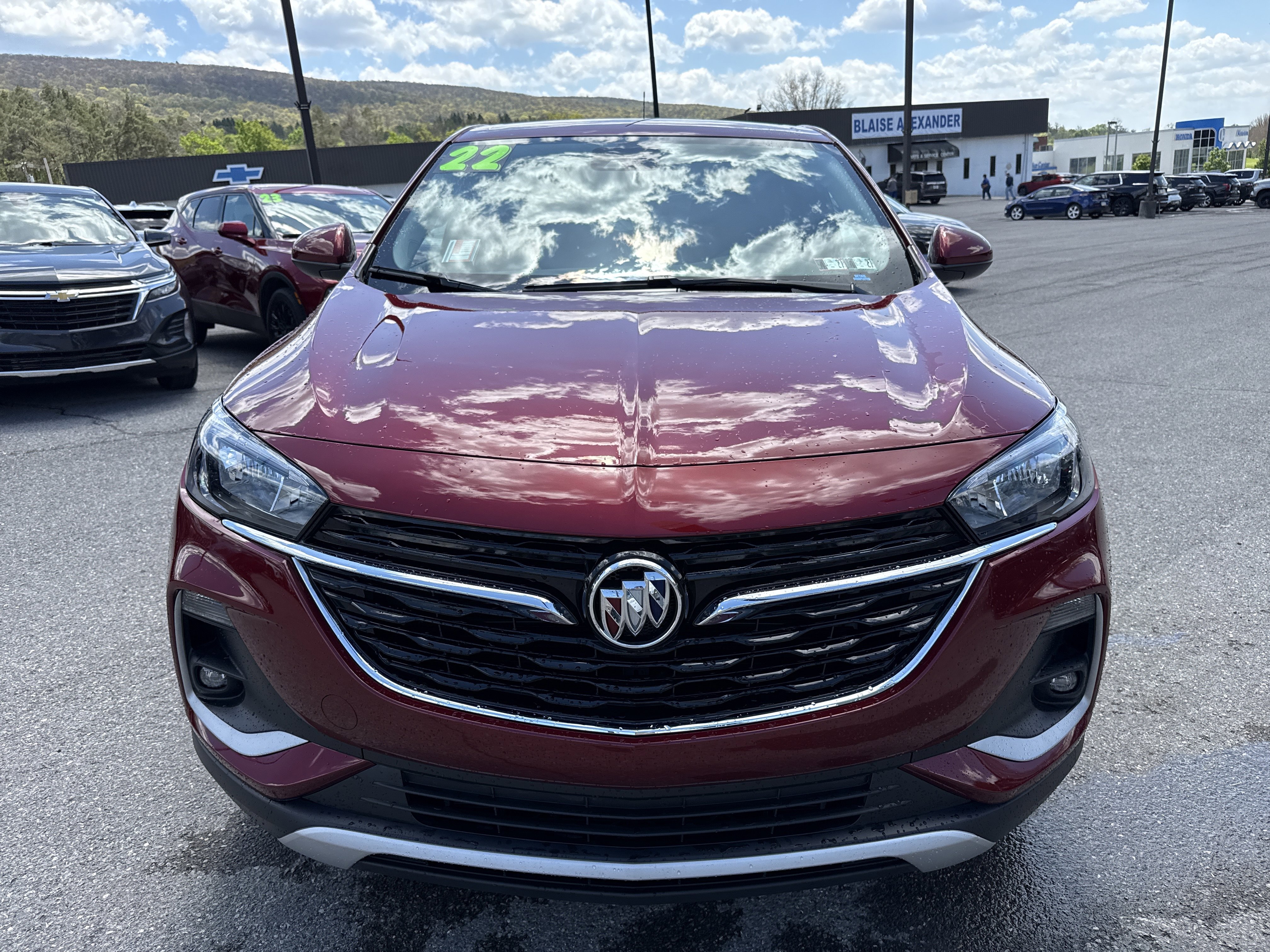 Used 2022 Buick Encore GX Preferred w/ Cold Weather Comfort Package AWD/4WD image 9