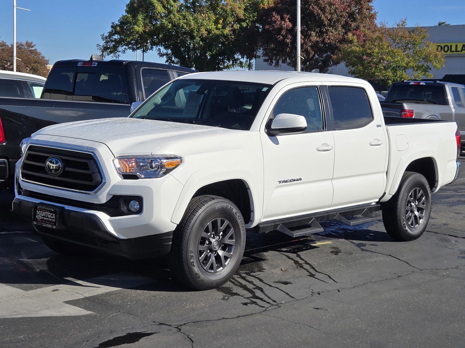 Used 2023 Toyota Tacoma SR5 image 8