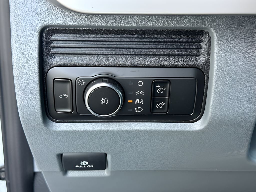 New 2026 Ford F250 XL AWD/4WD image 24