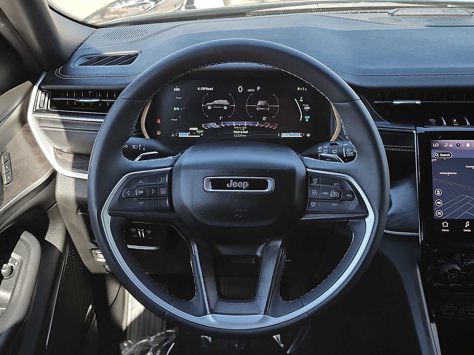 Used 2024 Jeep Grand Cherokee Limited 4xe AWD/4WD image 28