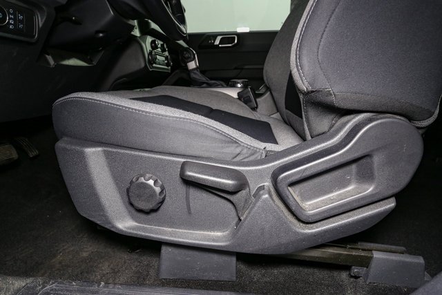 Used 2022 Ford Bronco Big Bend image 33