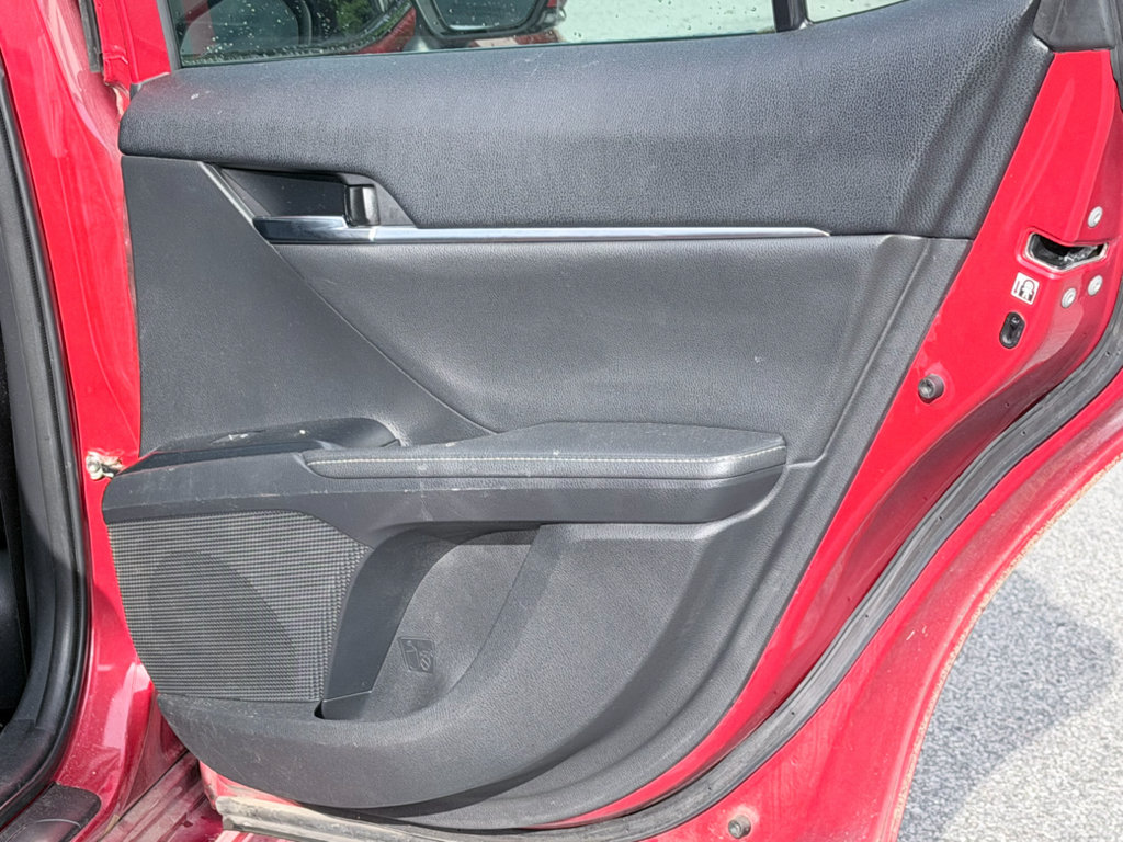 Used 2019 Toyota Camry XSE FWD image 25