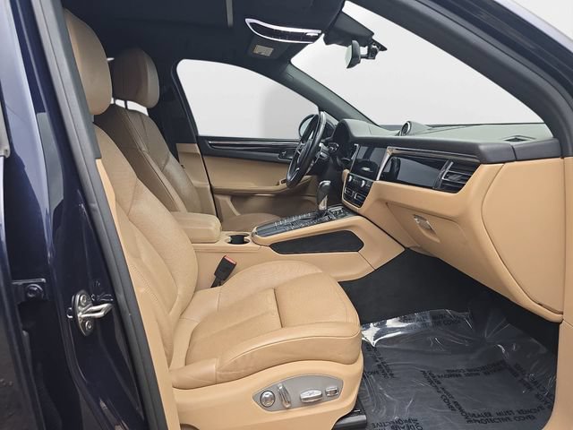 Used 2020 Porsche Macan S w/ Premium Package Plus AWD/4WD image 37