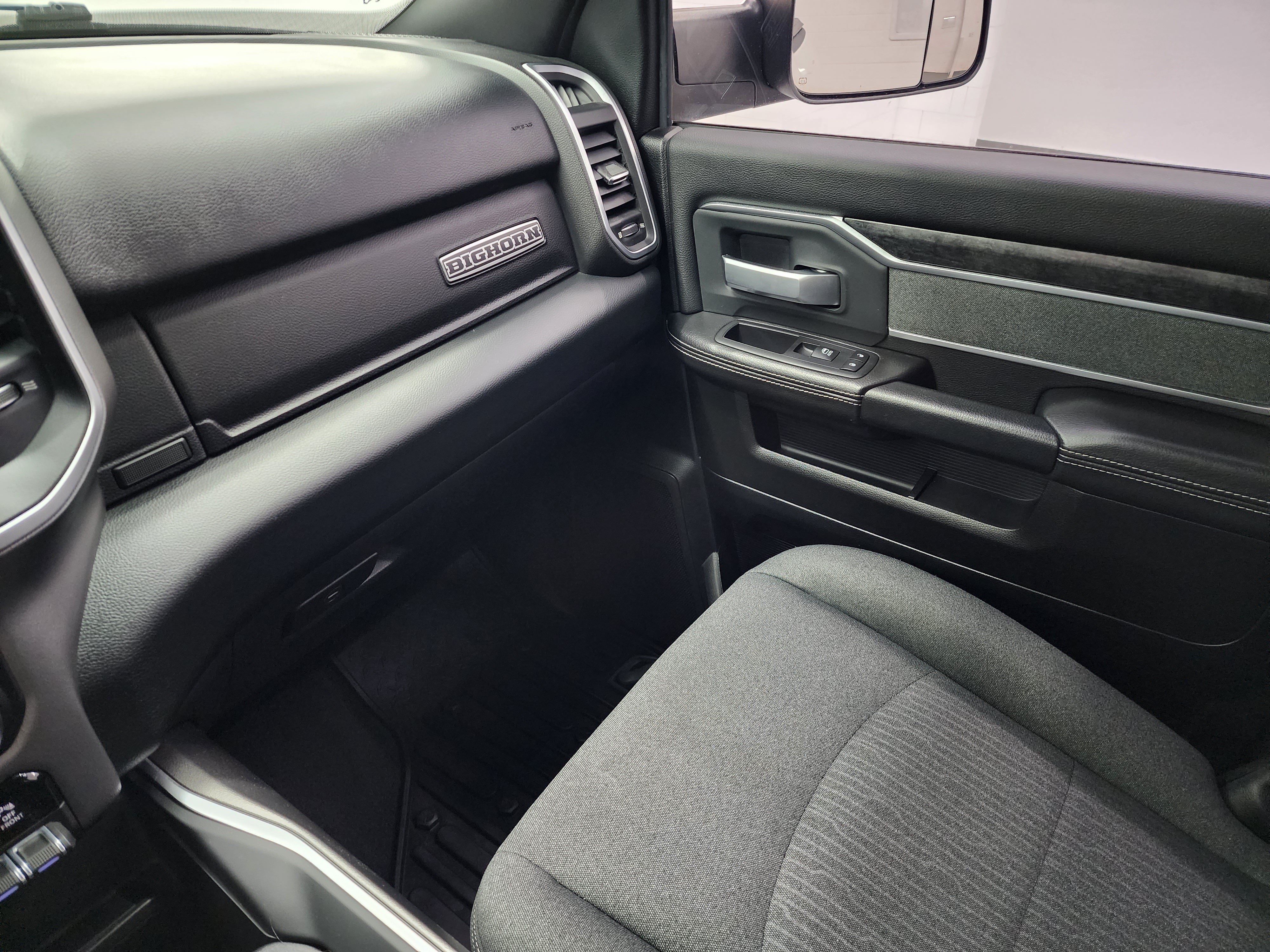 Used 2019 RAM 2500 Big Horn AWD/4WD image 12