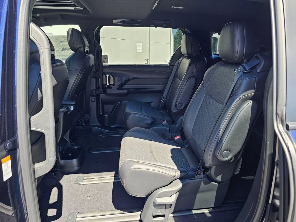 New 2026 Toyota Sienna Limited AWD/4WD image 16