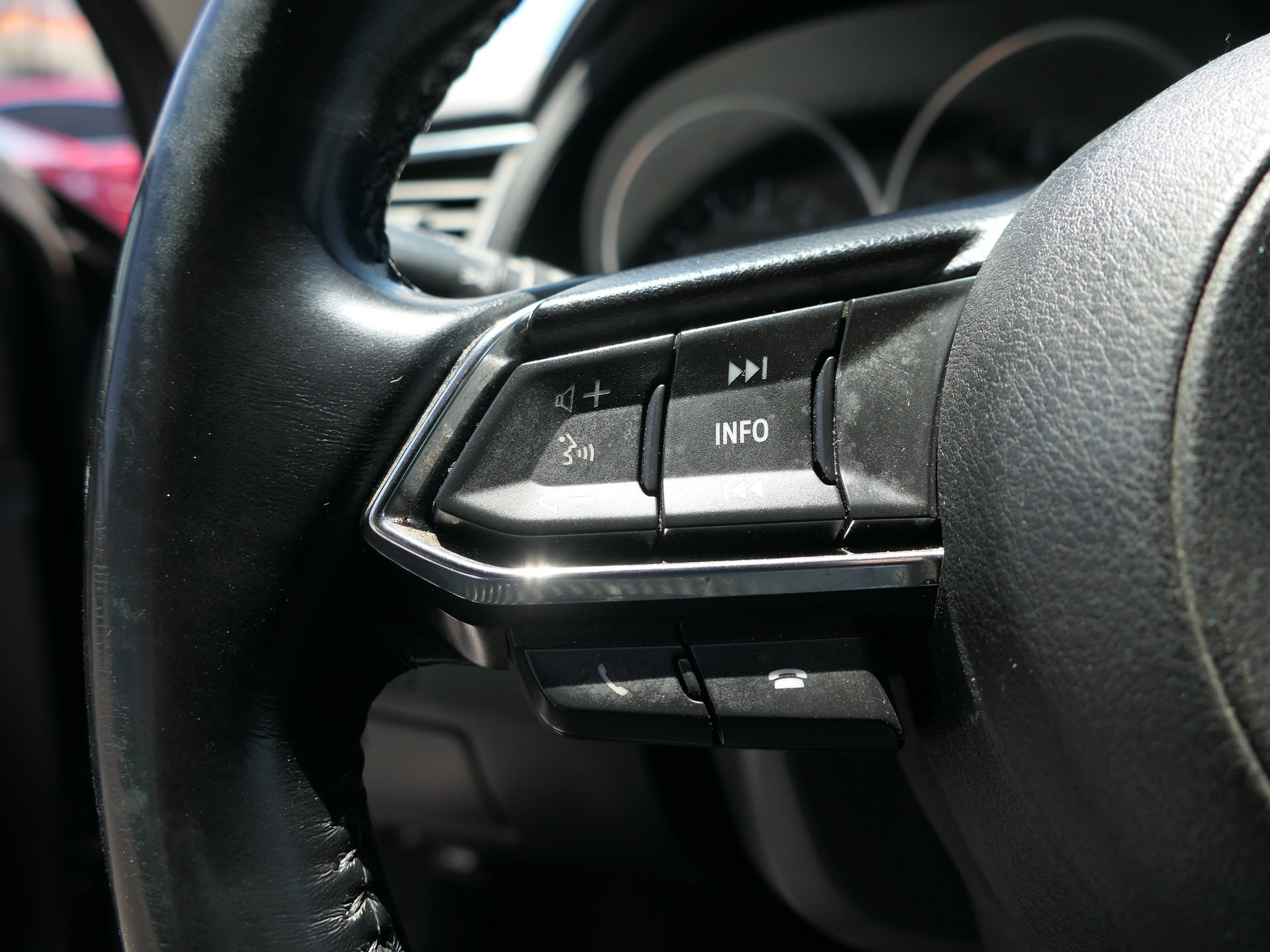Used 2017 MAZDA MAZDA6 Touring FWD image 14