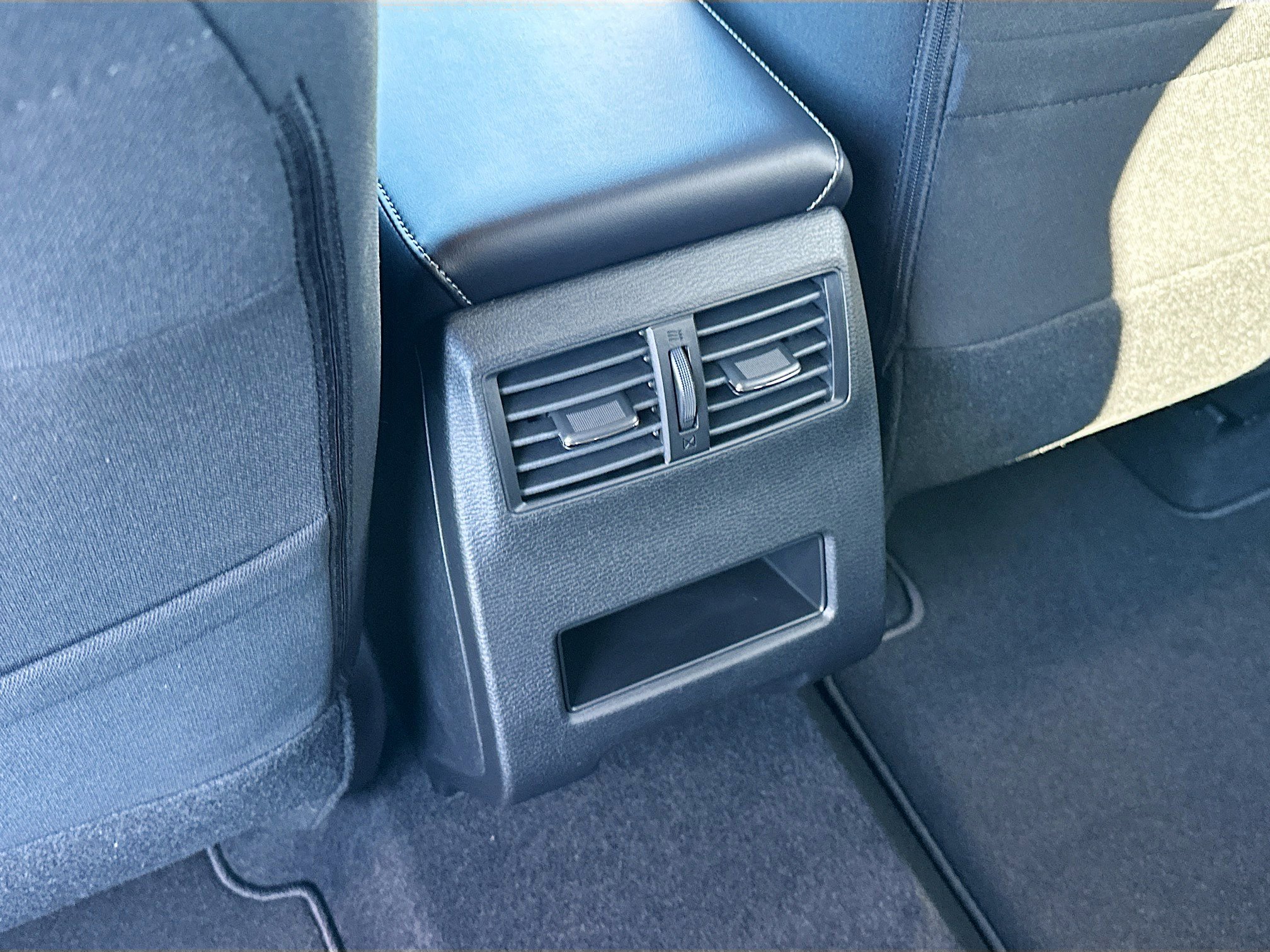 New 2026 Mitsubishi Outlander ES image 19