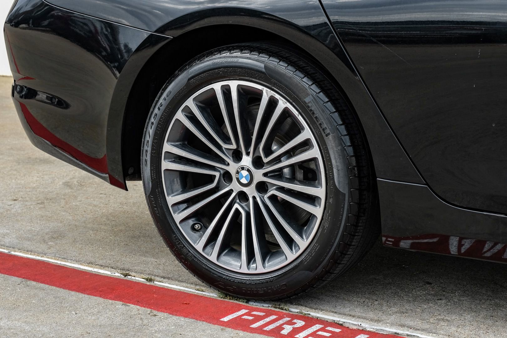 Used 2019 BMW 540i w/ Convenience Package RWD image 47