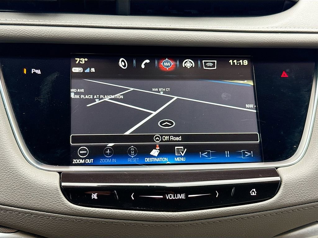 Used 2018 Cadillac XT5 Luxury w/ Driver Awareness Package FWD image 14