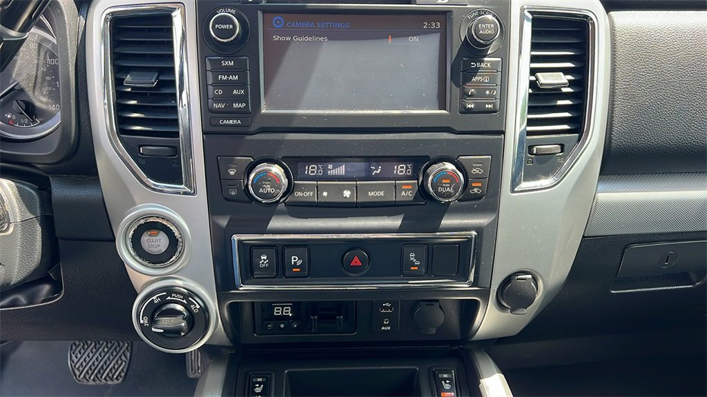 Used 2018 Nissan Titan PRO-4X image 27