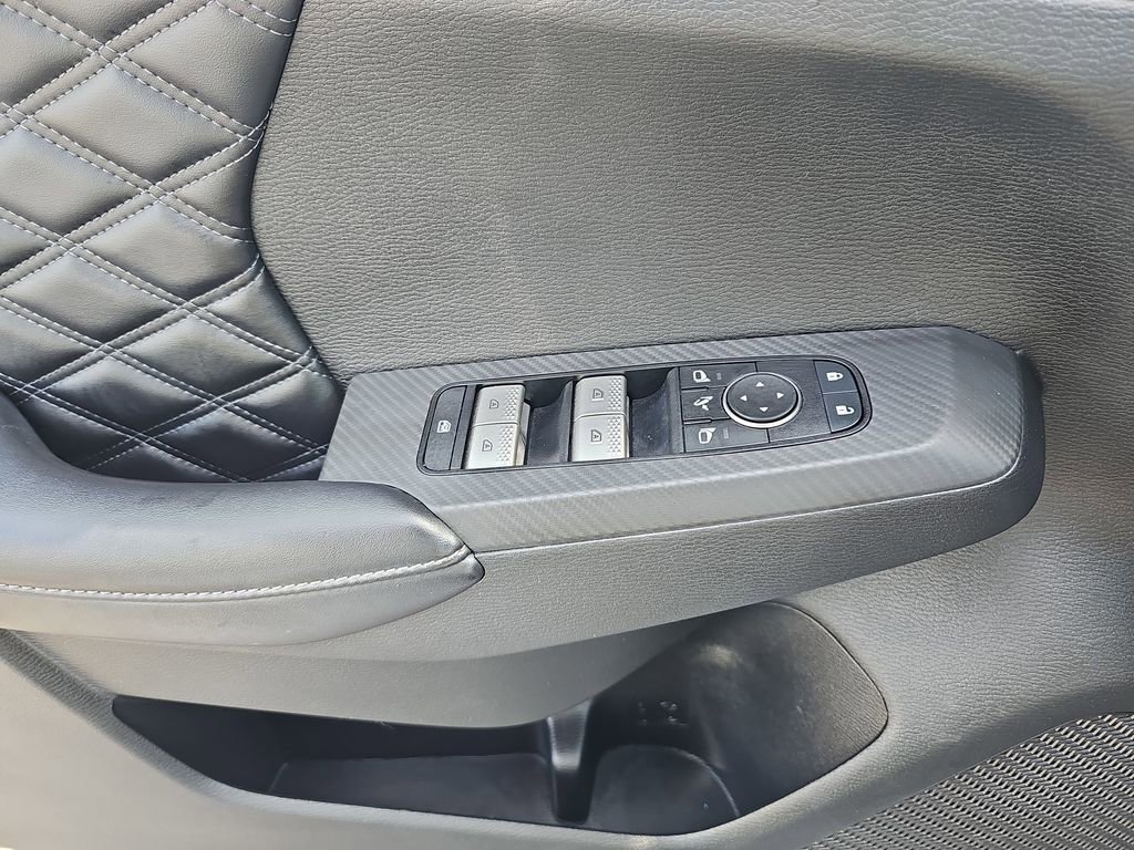 Used 2022 Mitsubishi Outlander SEL AWD/4WD image 32
