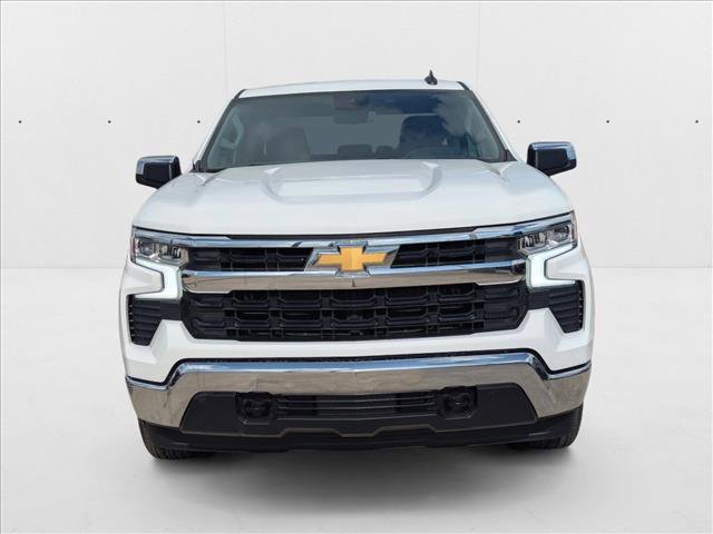 Used 2025 Chevrolet Silverado 1500 LT image 2
