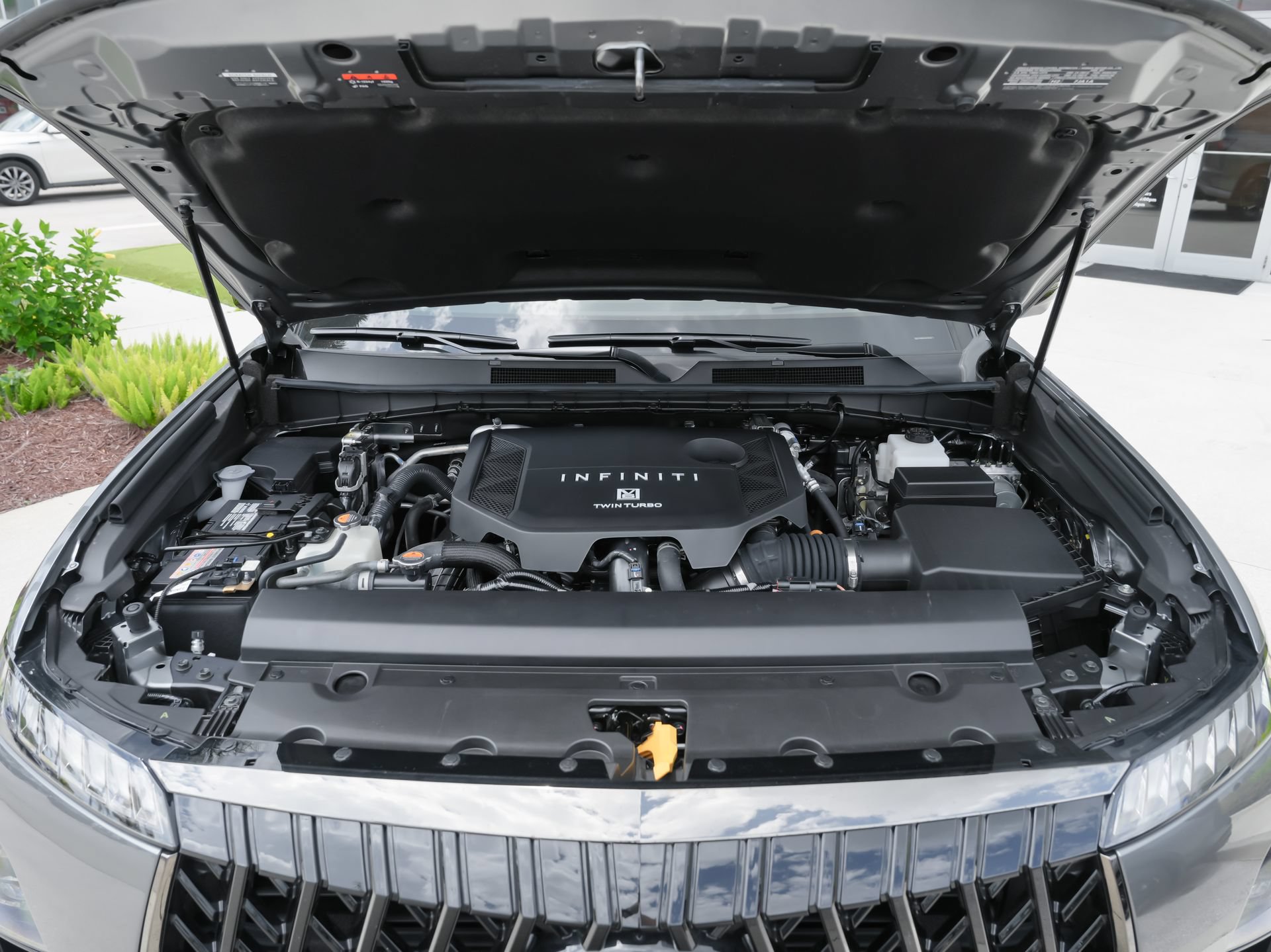 Certified 2026 INFINITI QX80 4WD image 44