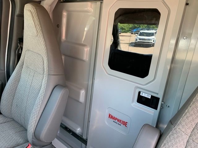 New 2024 Chevrolet Express 3500 w/ Power Convenience Package image 27