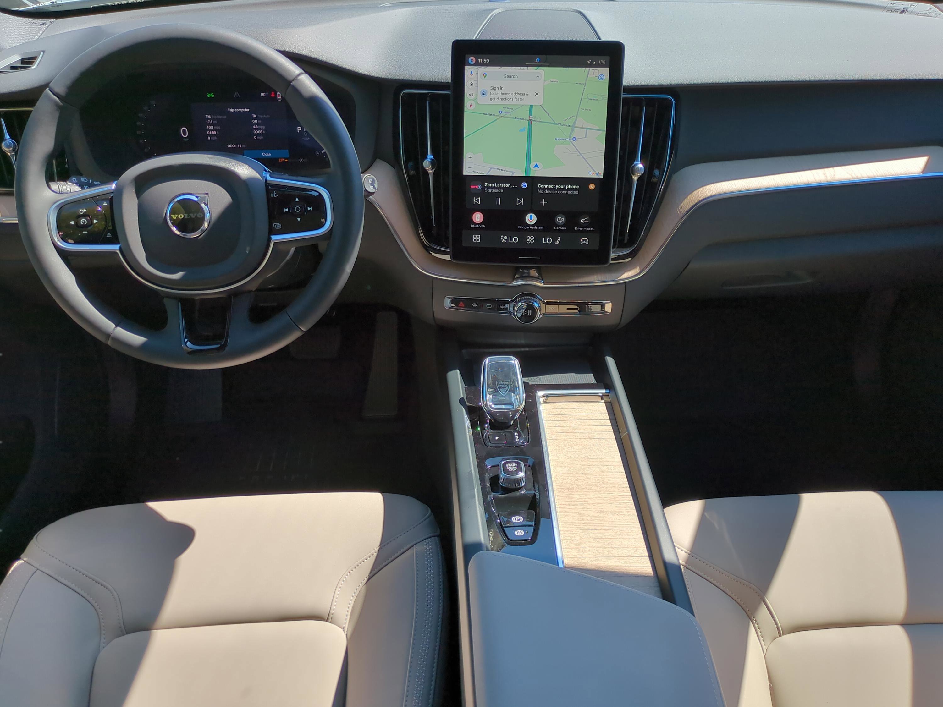 New 2026 Volvo XC60 B5 Plus w/ Protection Package Premier AWD/4WD image 13