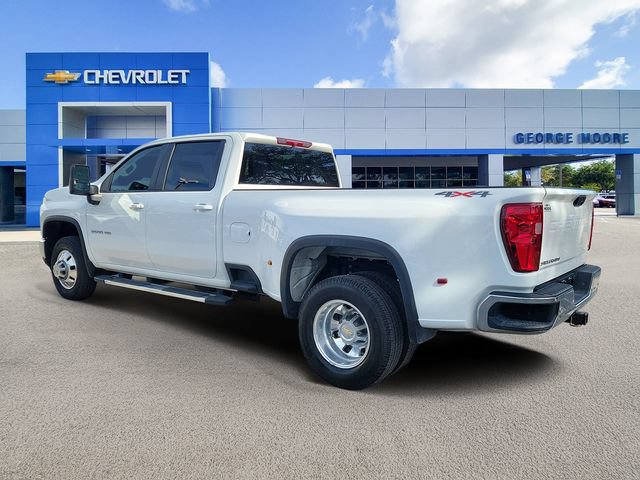 Certified 2025 Chevrolet Silverado 3500 LT w/ Safety Package AWD/4WD image 3