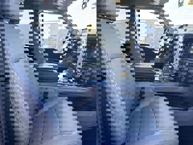 New 2025 Ford F150 Lightning Flash image 24