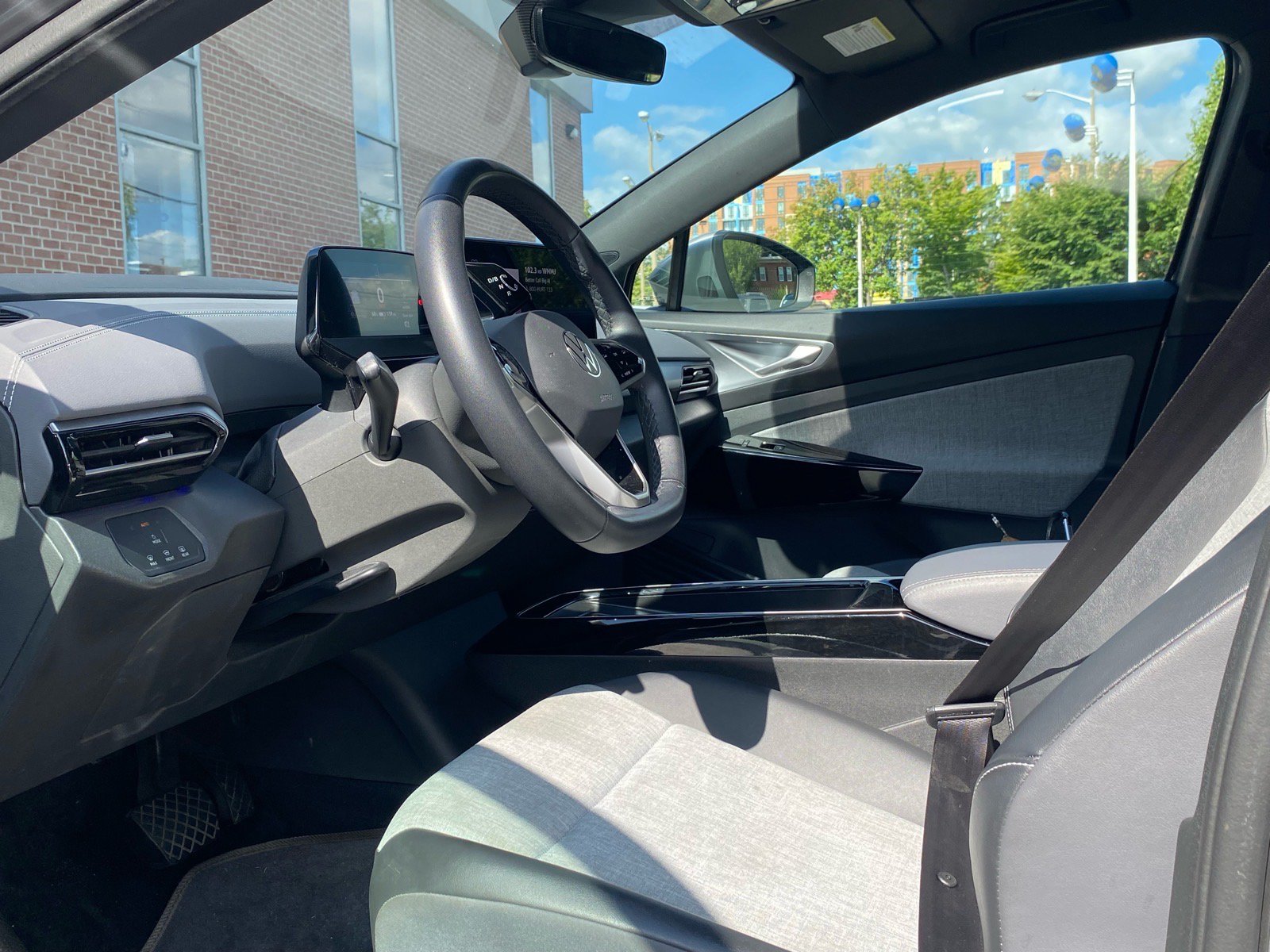 Certified 2023 Volkswagen ID.4 Pro AWD/4WD image 8