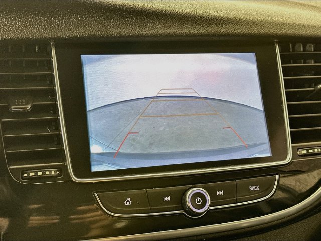 Used 2018 Buick Encore Preferred AWD/4WD image 12
