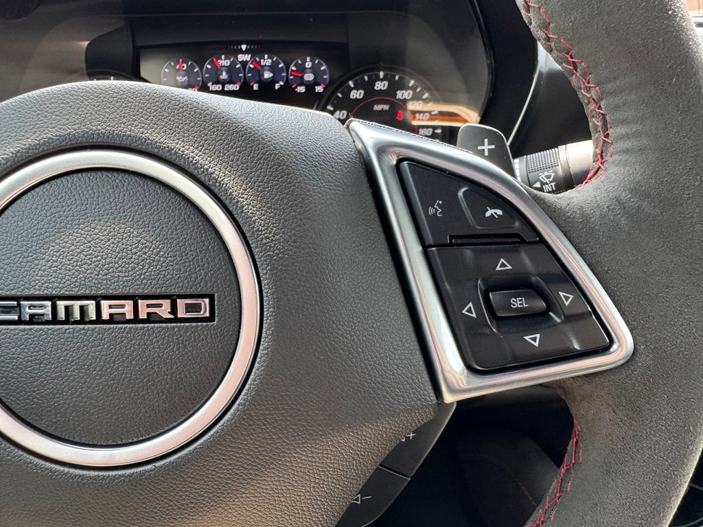 Used 2022 Chevrolet Camaro ZL1 RWD image 25