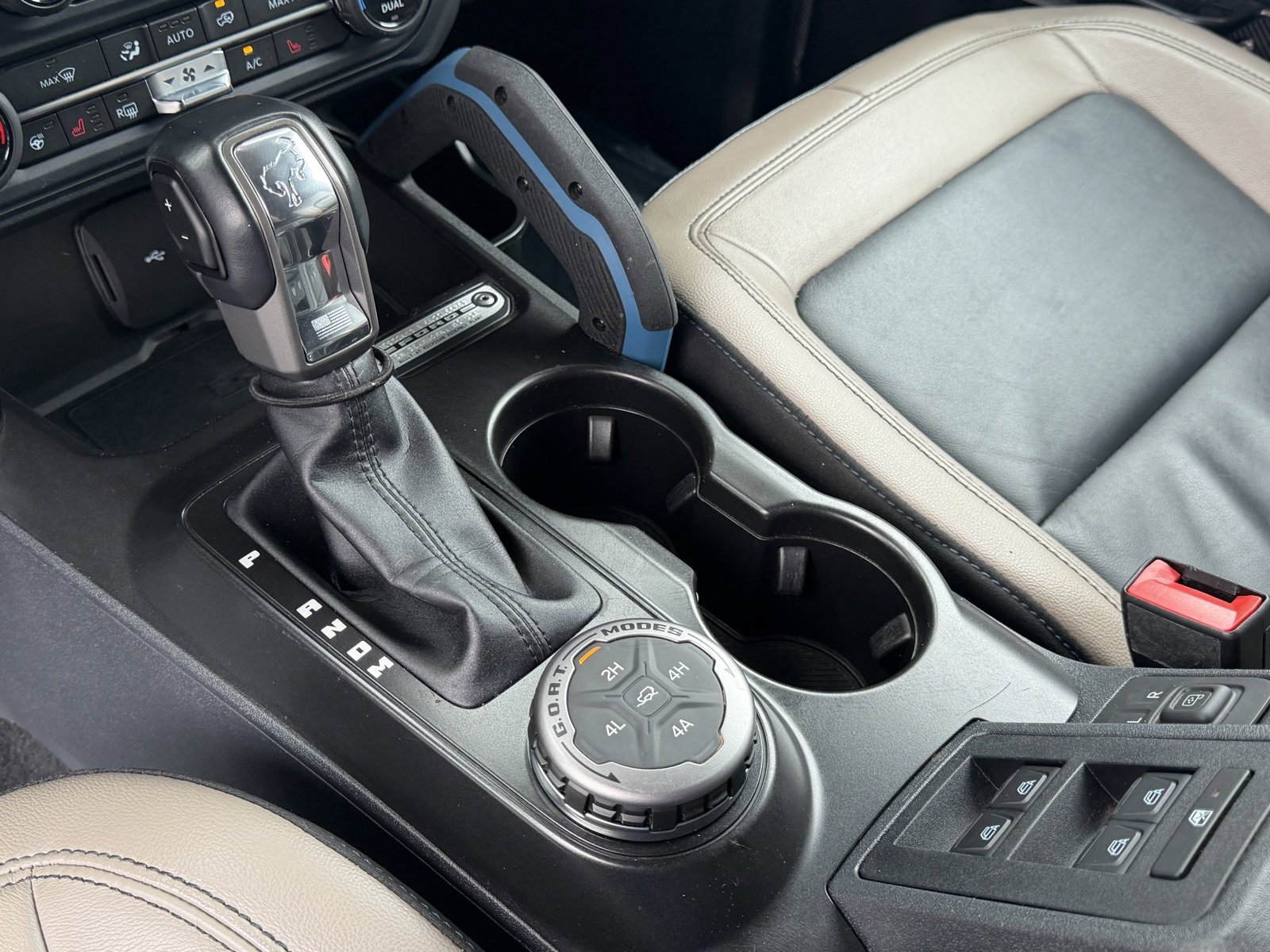 Used 2022 Ford Bronco Wildtrak image 24