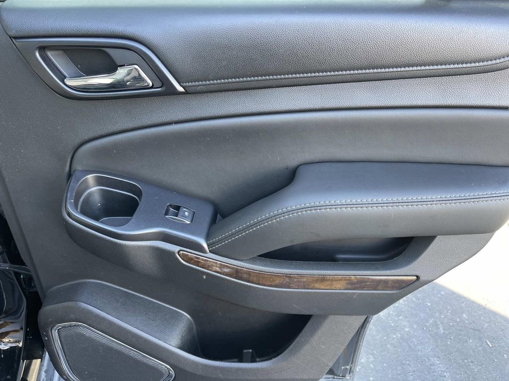 Used 2016 Chevrolet Tahoe LS w/ All-Season Package image 19