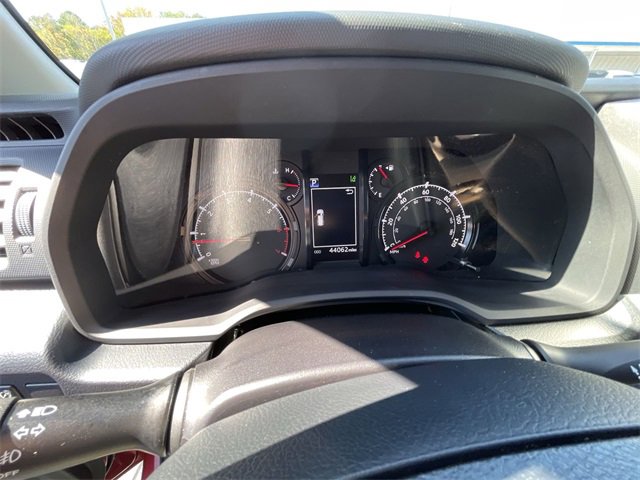 Used 2020 Toyota 4Runner SR5 image 14