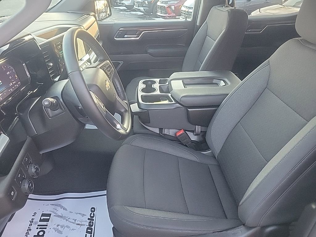 Certified 2025 Chevrolet Silverado 1500 LT image 24