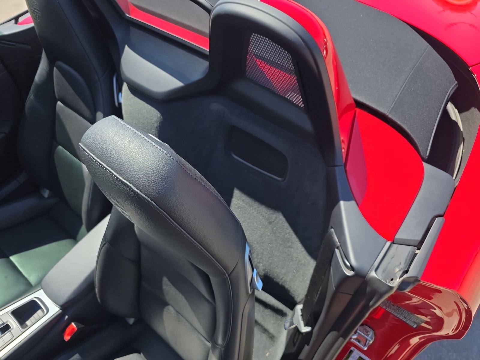 Used 2019 Porsche 718 Boxster image 15