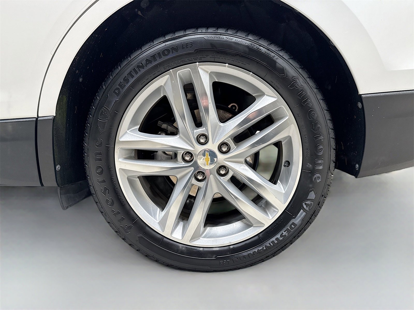 Used 2018 Chevrolet Equinox Premier image 33