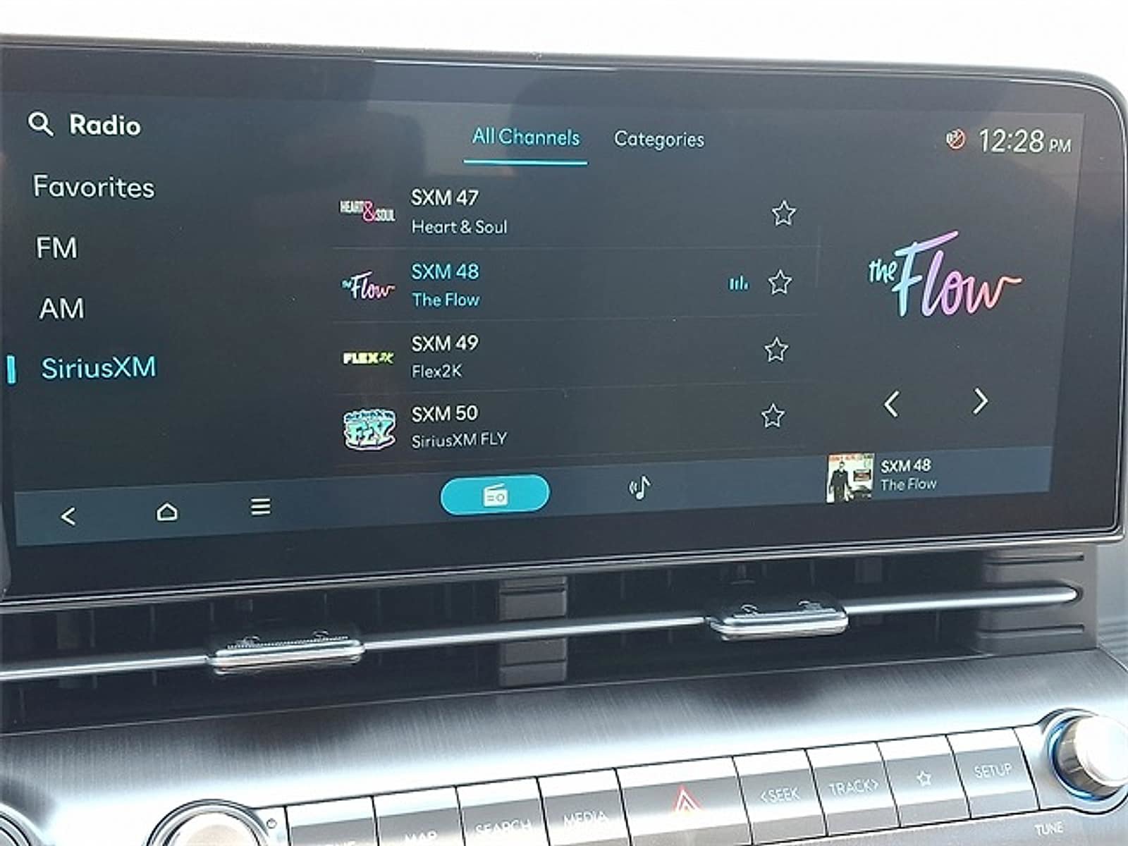 Used 2026 Hyundai Kona SE AWD/4WD image 12