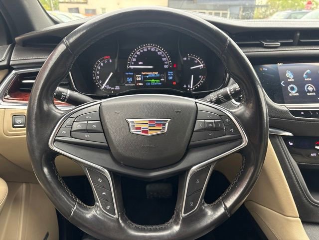 Used 2019 Cadillac XT5 Luxury FWD image 11