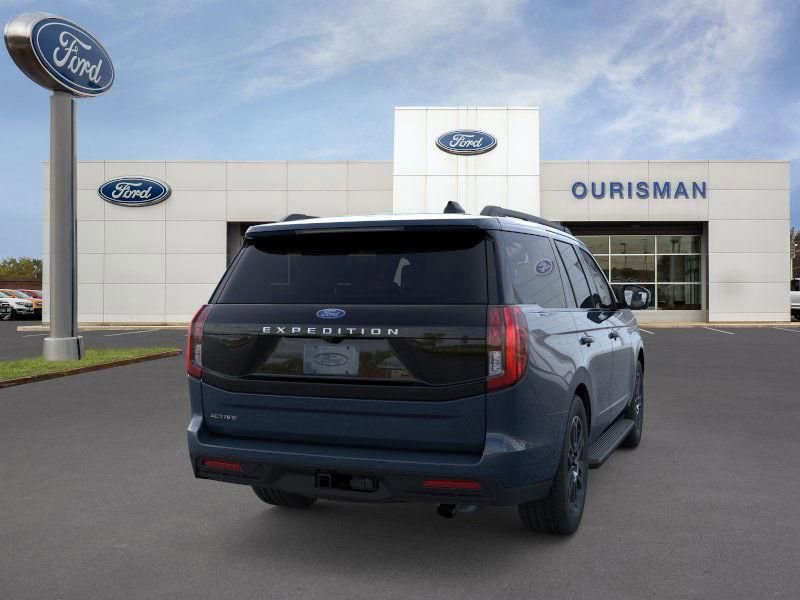 New 2026 Ford Expedition Active image 7