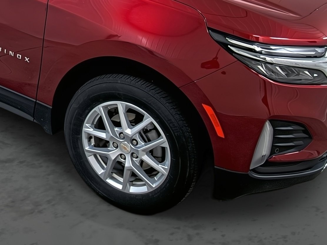 Used 2024 Chevrolet Equinox LT w/ LPO, Floor Liner Package image 14