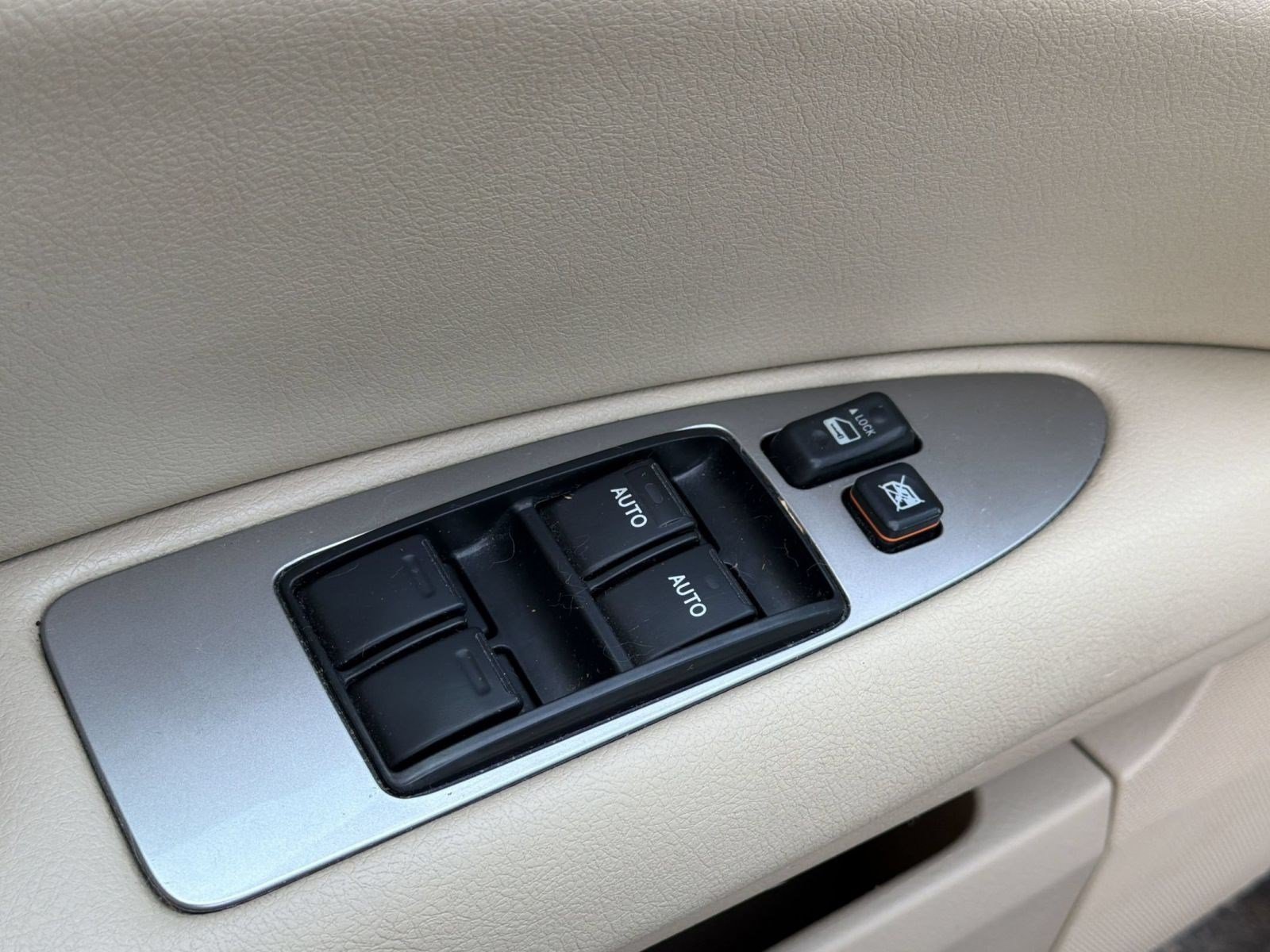 Used 2007 Toyota Avalon XL FWD image 22