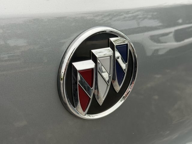 Used 2023 Buick Encore GX Select w/ Sport Touring Package FWD image 9