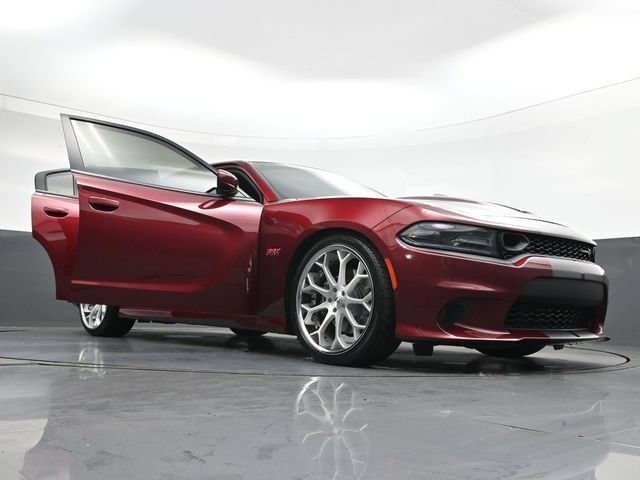 Used 2020 Dodge Charger Scat Pack RWD image 40