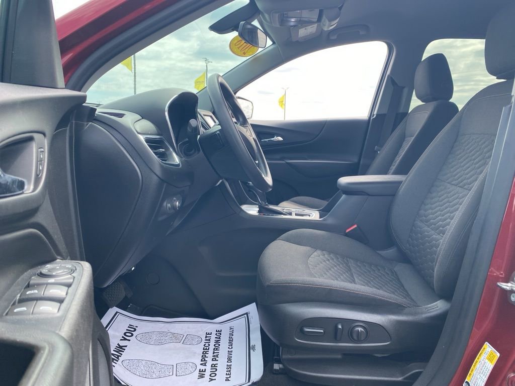 Used 2018 Chevrolet Equinox LT image 19