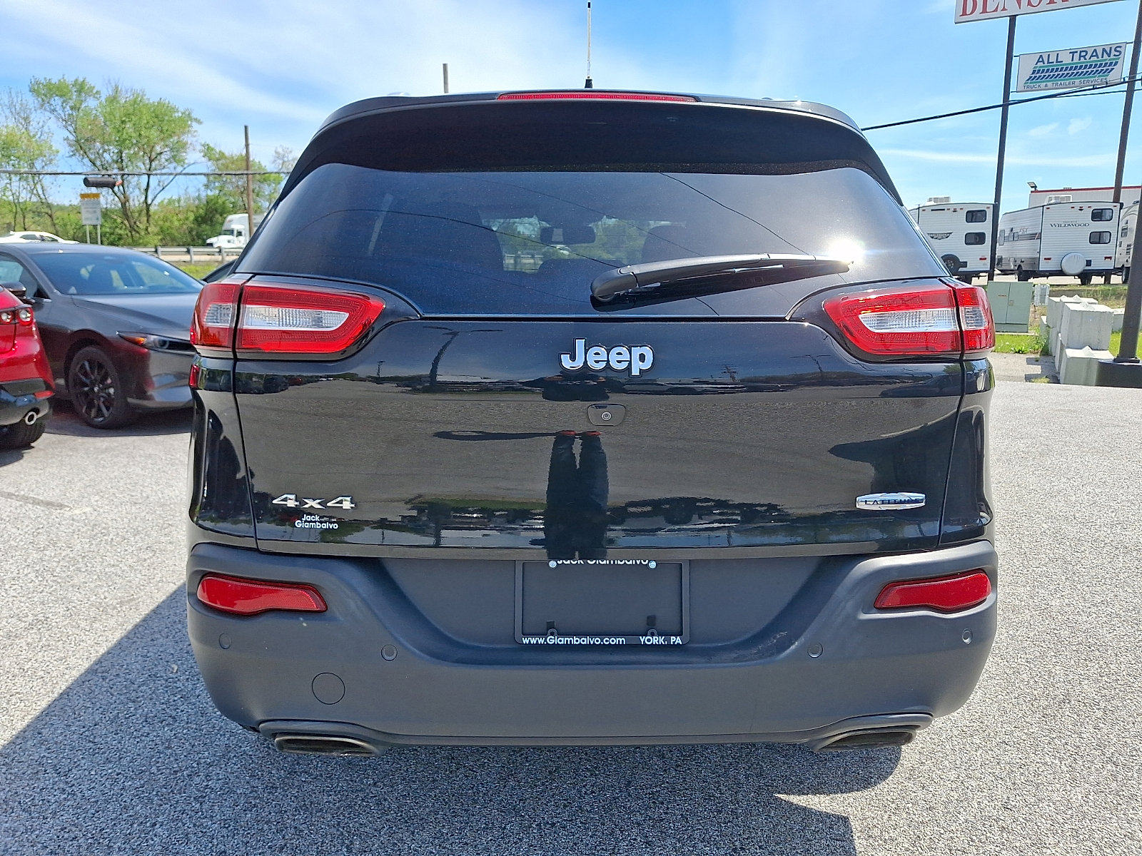 Used 2016 Jeep Cherokee Latitude w/ Safety/Convenience Group AWD/4WD image 6