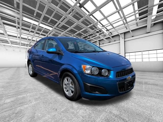 Used 2016 Chevrolet Sonic LT FWD image 1
