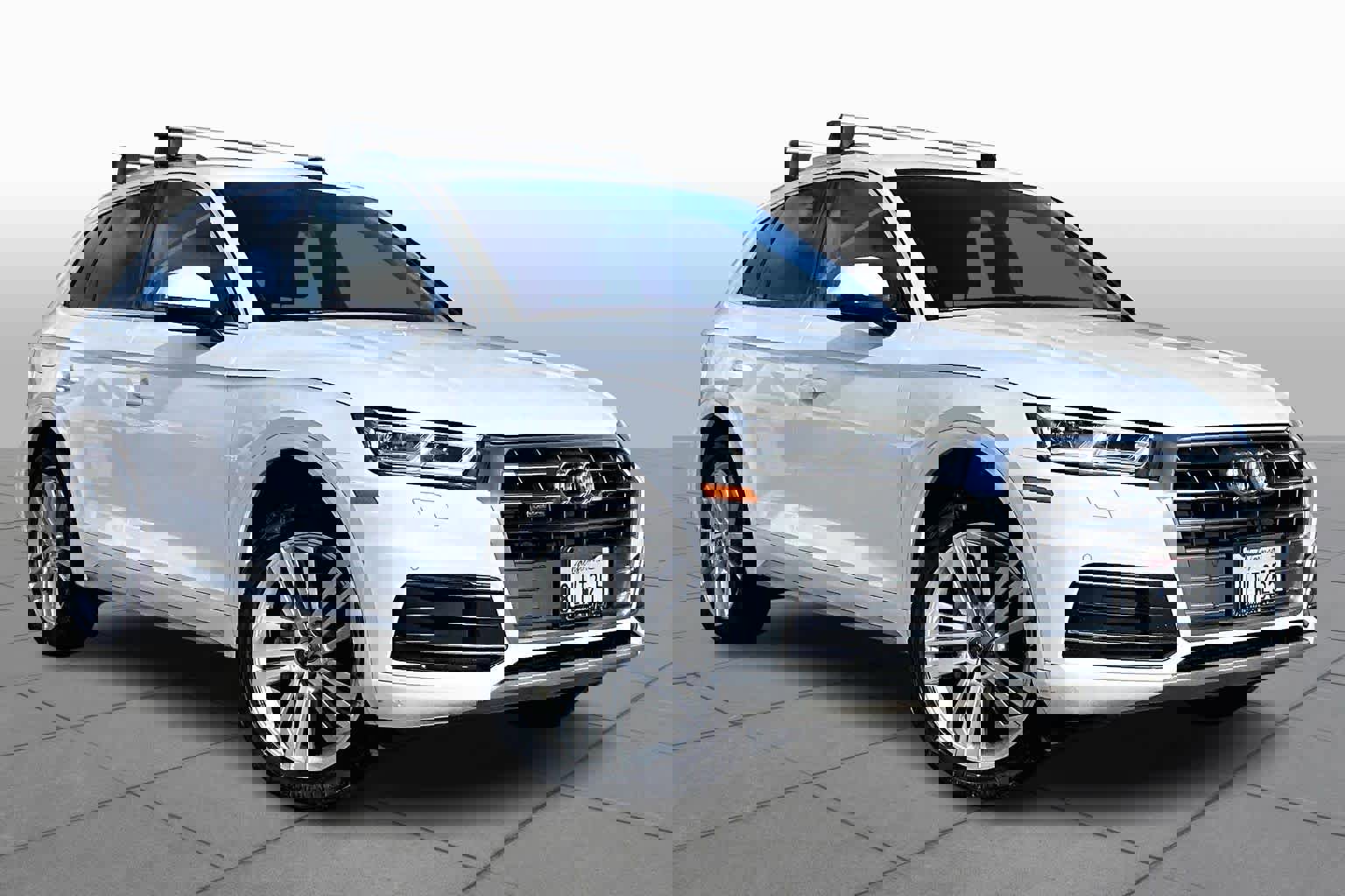 Used 2019 Audi Q5 Premium Plus w/ Premium Plus Package image 3