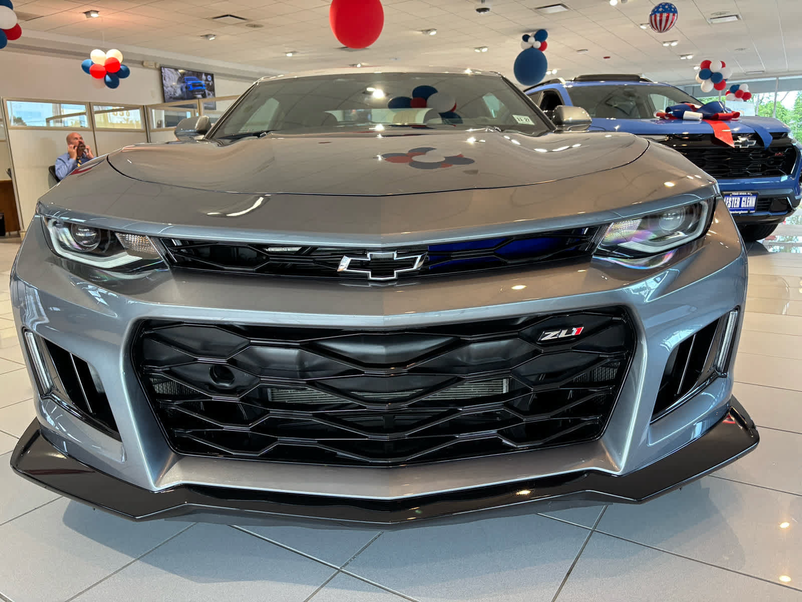Certified 2022 Chevrolet Camaro ZL1 RWD image 5