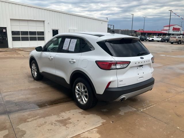 Used 2022 Ford Escape SE image 34