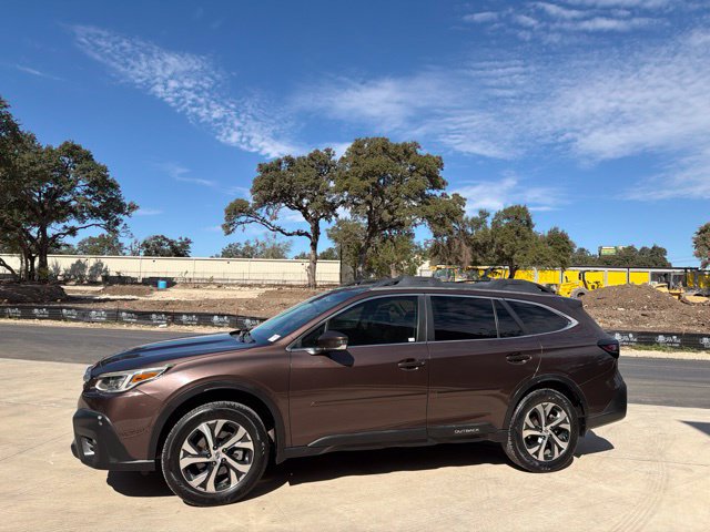 Used 2020 Subaru Outback Limited w/ Popular Package #2 AWD/4WD image 1