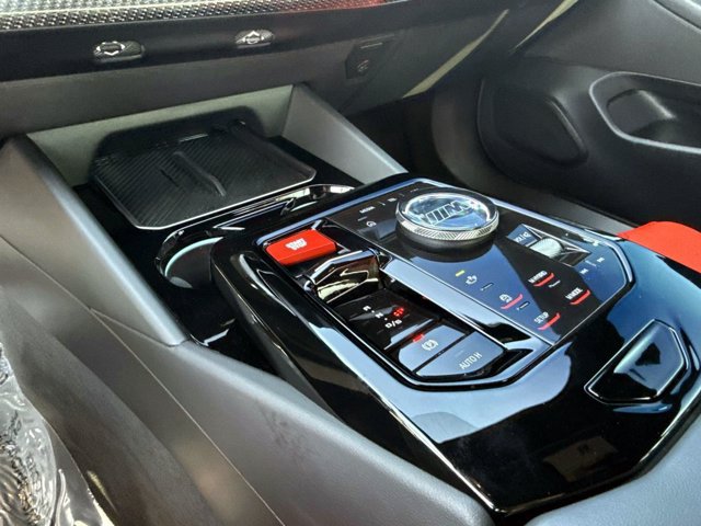 Used 2025 BMW M5 w/ Executive Package AWD/4WD image 28