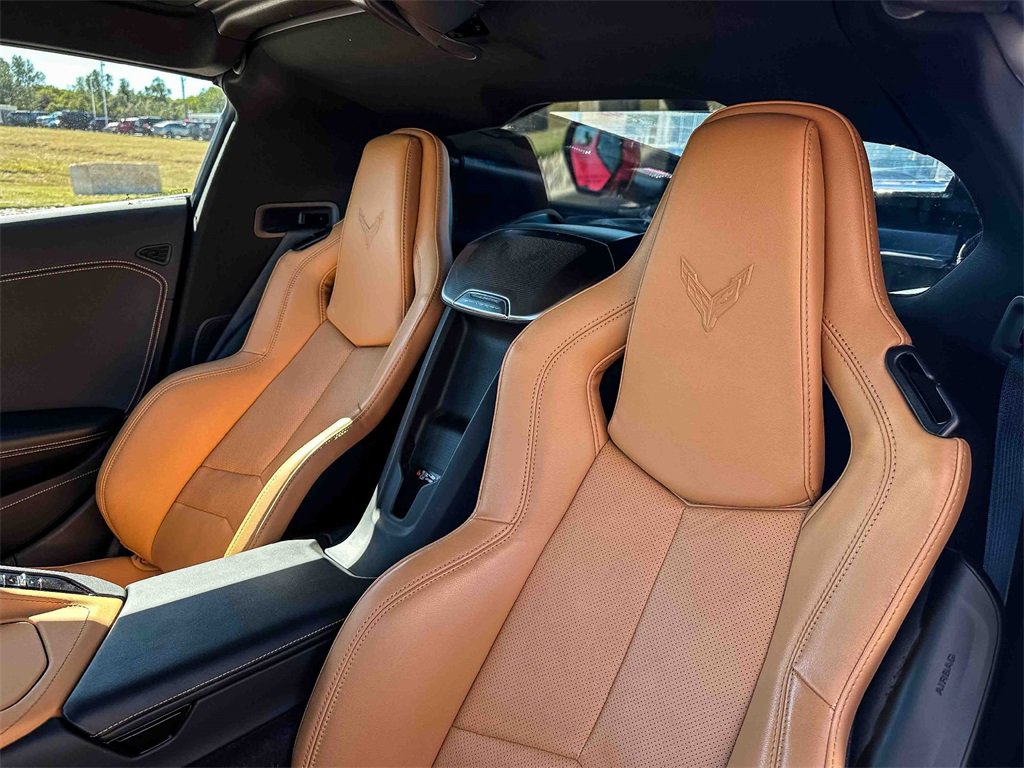 Used 2020 Chevrolet Corvette Stingray Preferred Cpe w/ 2LT Preferred Equipment Group image 14