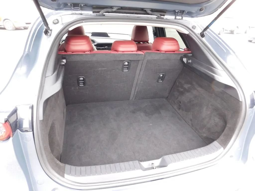 Used 2024 MAZDA CX-30 AWD 2.5 S w/ Preferred Package image 8